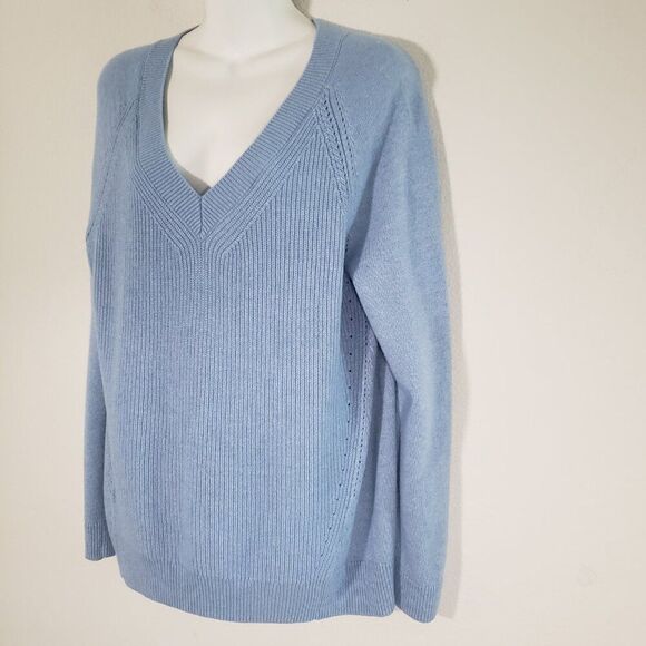 Talbots Women's Sweater Medium Light Blue Wool Cashmere Soft Knit Blend - Picture 6 of 9